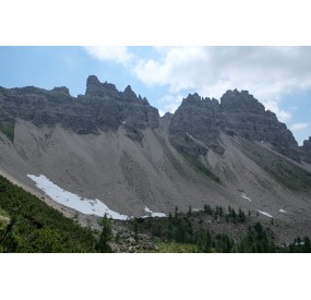 The view towards Cime Fantulina and their detrital slopes