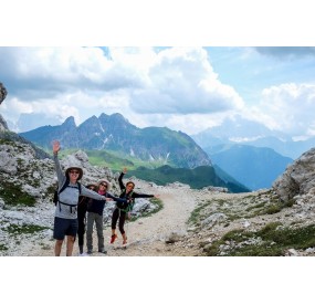 At forcella Averau, on the way towards Passo Falzarego